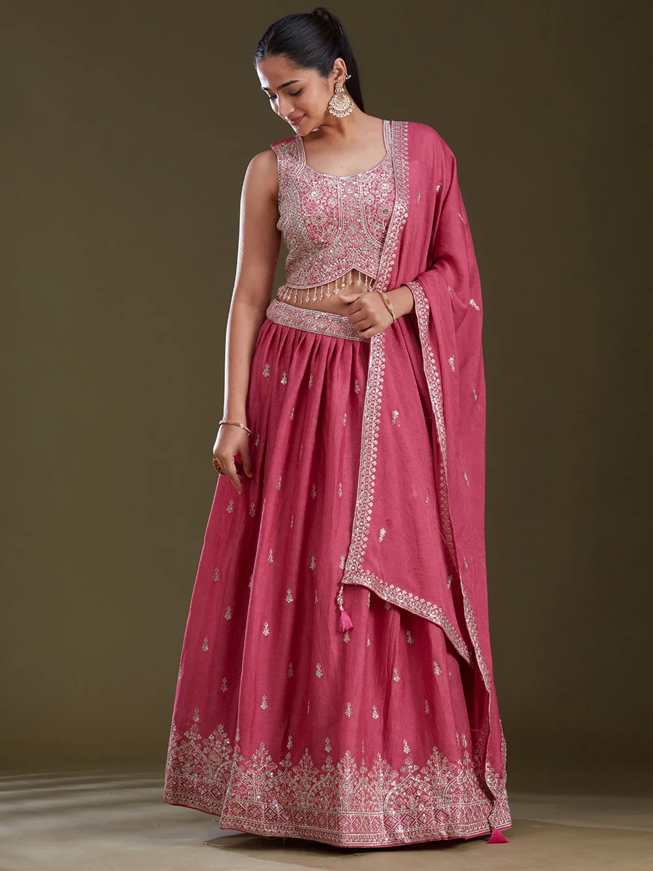 GCFE0046044_PINK_2.webp